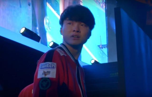 Legacy 被打破了！ Moham 成为第一位在 LPL 中首发的韩国选手，创造了 Oh My God 13年历史的新纪录！